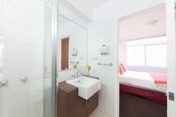 Easystay Apartments Raglan Street - Accommodation Sunshine Coast 7