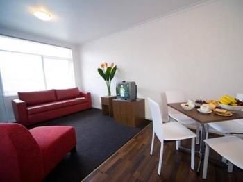 Easystay Apartments Raglan Street - Accommodation Sunshine Coast 14
