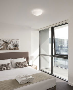 Grand Mercure Apartments Docklands - Accommodation Sunshine Coast 48