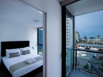 Grand Mercure Apartments Docklands - Accommodation Sunshine Coast 50