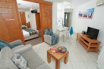 Beach Club Resort - Accommodation Sunshine Coast 43