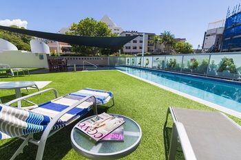 Beach Club Resort - Accommodation Sunshine Coast 51