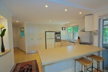 Noosa Riviera - Accommodation Sunshine Coast 2