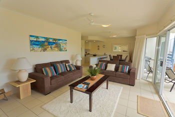 Noosa Riviera - Accommodation Sunshine Coast 26