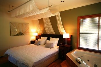 Lake Weyba Cottages Noosa - Accommodation Sunshine Coast 15