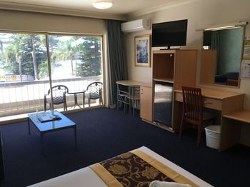 El Lago Waters Motel - Accommodation Sunshine Coast 8