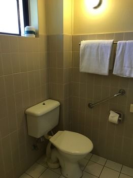 El Lago Waters Motel - Accommodation Sunshine Coast 13