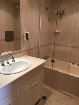 El Lago Waters Motel - Accommodation Sunshine Coast 18