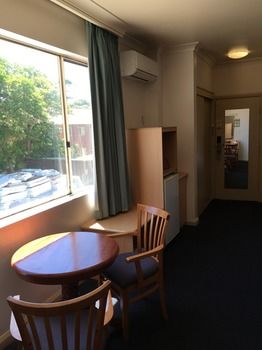 El Lago Waters Motel - Accommodation Sunshine Coast 25