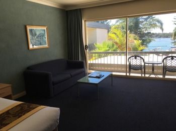 El Lago Waters Motel - Accommodation Sunshine Coast 26