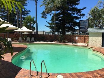 El Lago Waters Motel - Accommodation Sunshine Coast 30