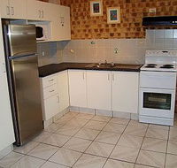 Noosa Yallambee Holiday Apartments - Accommodation Sunshine Coast