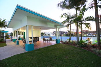 San Marino By The Sea Apartments - Accommodation Sunshine Coast 12