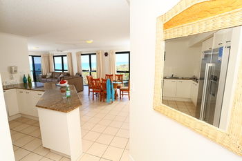 San Marino By The Sea Apartments - Accommodation Sunshine Coast 24