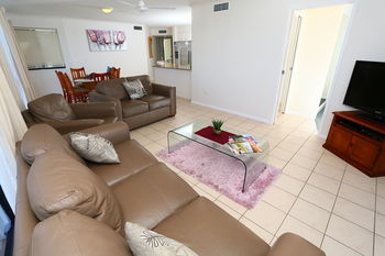 San Marino By The Sea Apartments - Accommodation Sunshine Coast 26