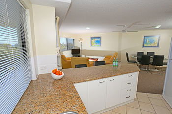 San Marino By The Sea Apartments - Accommodation Sunshine Coast 35