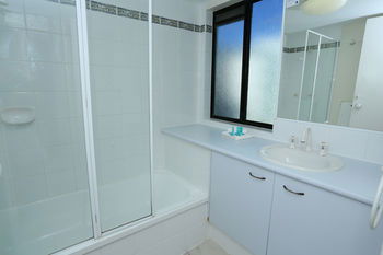 San Marino By The Sea Apartments - Accommodation Sunshine Coast 47
