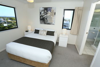 San Marino By The Sea Apartments - Accommodation Sunshine Coast 49