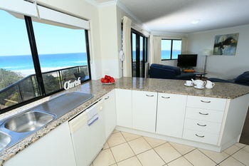 San Marino By The Sea Apartments - Accommodation Sunshine Coast 62