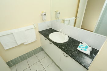 San Marino By The Sea Apartments - Accommodation Sunshine Coast 66
