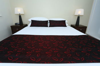 San Marino By The Sea Apartments - Accommodation Sunshine Coast 89