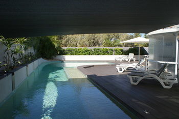 Beachside Resort - Kawana Waters - Accommodation Sunshine Coast 15