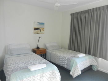 Beachside Resort - Kawana Waters - Accommodation Sunshine Coast 29