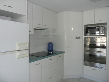 Beachside Resort - Kawana Waters - Accommodation Sunshine Coast 30