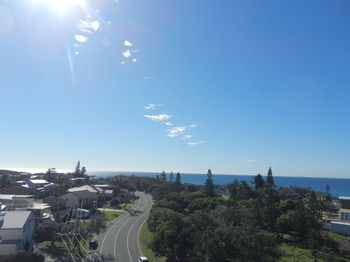 Beachside Resort - Kawana Waters - Accommodation Sunshine Coast 35