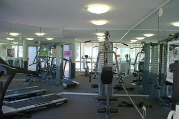 Beachside Resort - Kawana Waters - Accommodation Sunshine Coast 45