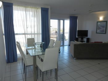 Beachside Resort - Kawana Waters - Accommodation Sunshine Coast 48