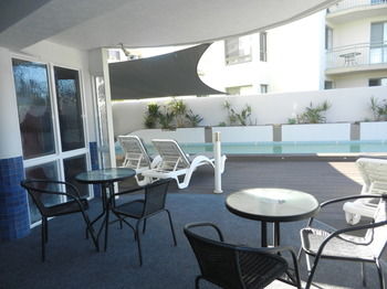 Beachside Resort - Kawana Waters - Accommodation Sunshine Coast 55