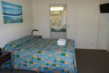 Beachside Resort - Kawana Waters - Accommodation Sunshine Coast 59