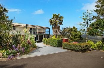 Artisan Spa Views - Accommodation Sunshine Coast 9