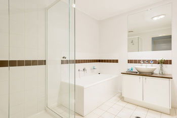 Apartments @ Glen Waverley - Accommodation Sunshine Coast 0