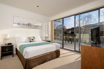 Apartments @ Glen Waverley - Accommodation Sunshine Coast 8