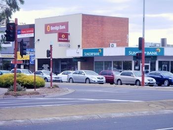 Apartments @ Glen Waverley - Accommodation Sunshine Coast 14