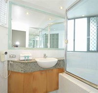 Malibu Mooloolaba - Accommodation Sunshine Coast