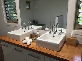 Lilies Luxury Retreats - Accommodation Sunshine Coast 47