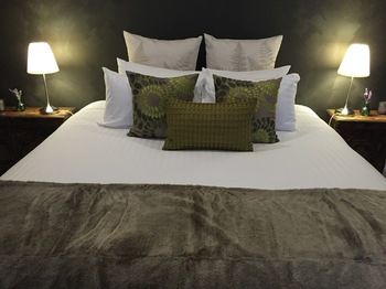 Lilies Luxury Retreats - Accommodation Sunshine Coast 49