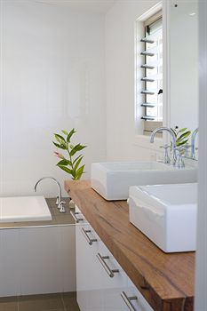 Lilies Luxury Retreats - Accommodation Sunshine Coast 11