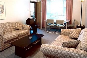 Clayton Monash Motor Inn & Serviced Apartments - Accommodation Sunshine Coast 2