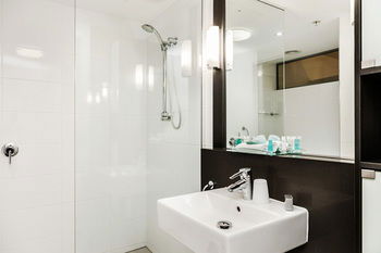 Monaco - Accommodation Sunshine Coast 43