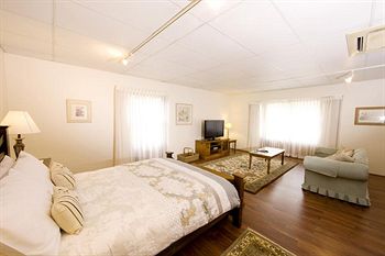 Montville Attic - Accommodation Sunshine Coast 14