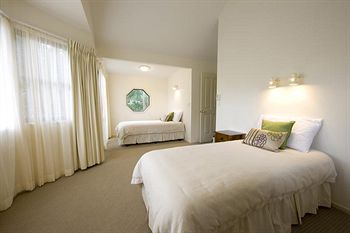 Montville Attic - Accommodation Sunshine Coast 17