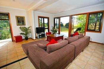 House Of Laurels - Accommodation Sunshine Coast 45
