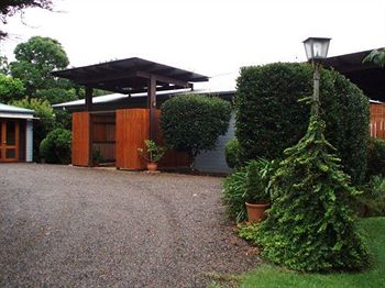 House Of Laurels - Accommodation Sunshine Coast 4