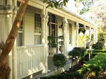House Of Laurels - Accommodation Sunshine Coast 11