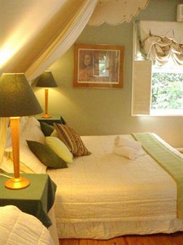 House Of Laurels - Accommodation Sunshine Coast 22