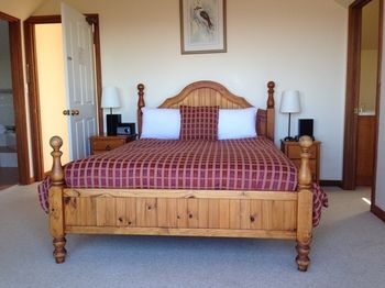 Valley Of The Waters B&B - Accommodation Sunshine Coast 9